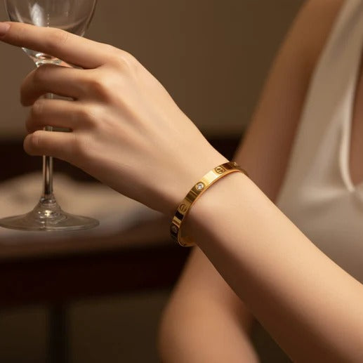 Luxury Style Cuff Bracelet