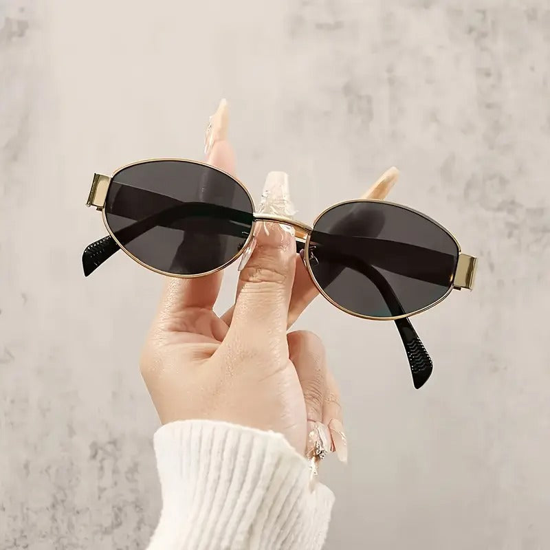Oval Metal Frame Fashion Glasses
