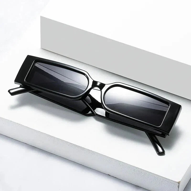 Men Retro Black Framed Fashion Glasses