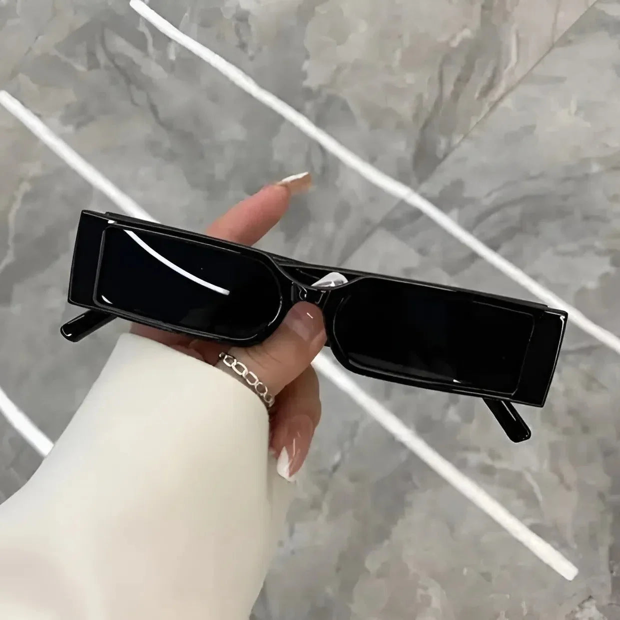 Men Retro Black Framed Fashion Glasses