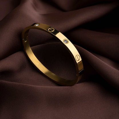 Luxury Style Cuff Bracelet